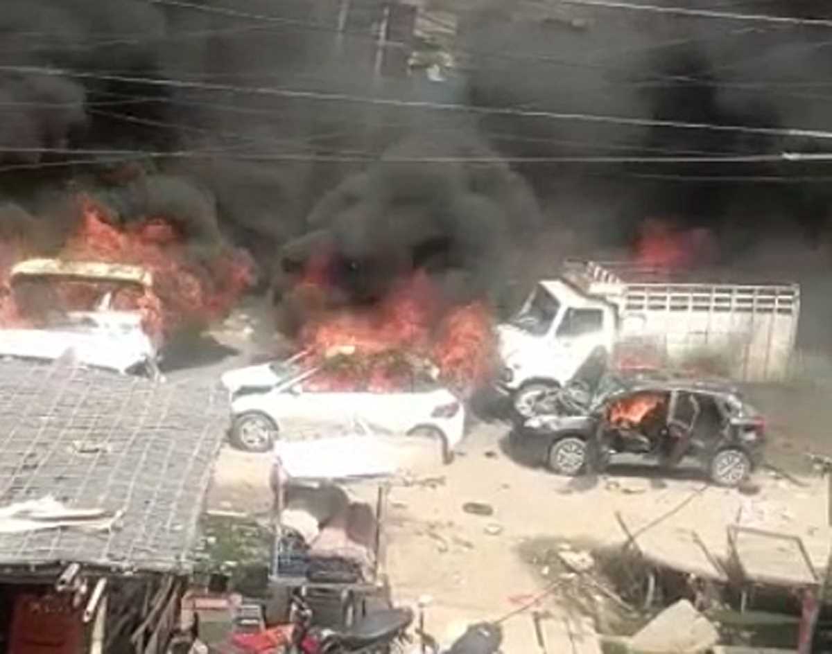 हिंसा के बाद 2,500 लोगों ने गुरुग्राम के पास मंदिर में ली शरण