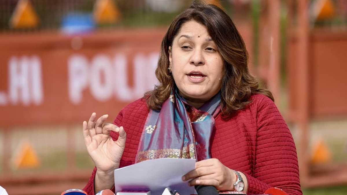 गृह और आईटी मंत्रालय ने सोशल मीडिया कंपनियों से अमित शाह का बयान हटाने को कहा : सुप्रिया श्रीनेत