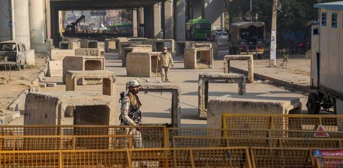 किसान द्वारा दिल्ली-जयपुर एक्सप्रेसवे को बंद करने की चेतावनी के बाद कड़ी हुई सुरक्षा