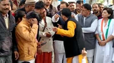 मप्र में संविदा स्वास्थ कर्मचारियों के आंदोलन को कांग्रेस का समर्थन मप्र में संविदा स्वास्थ कर्मचारियों के आंदोलन को कांग्रेस का समर्थन