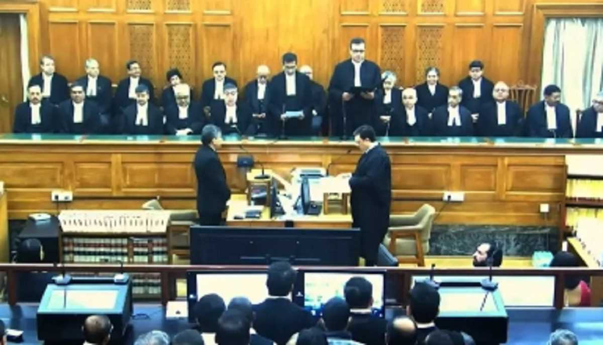 जस्टिस दीपांकर दत्ता ने सुप्रीम कोर्ट के जज के रूप में ली शपथ जस्टिस दीपांकर दत्ता ने सुप्रीम कोर्ट के जज के रूप में ली शपथ