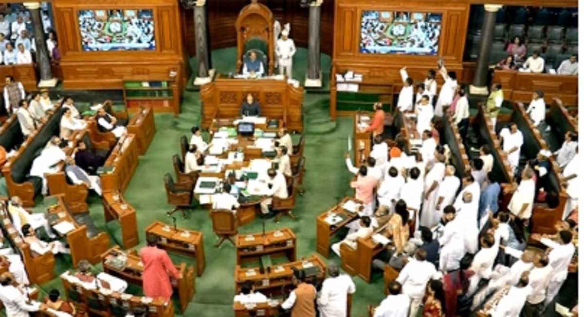 लोक सभा की कार्यवाही चौथे दिन भी हुई दिन भर के लिए स्थगित