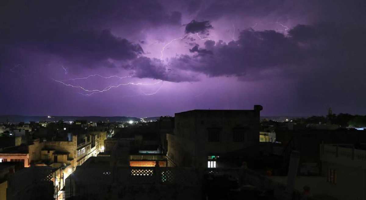 भारत में बिजली गिरने से सालभर में 907 मौतें