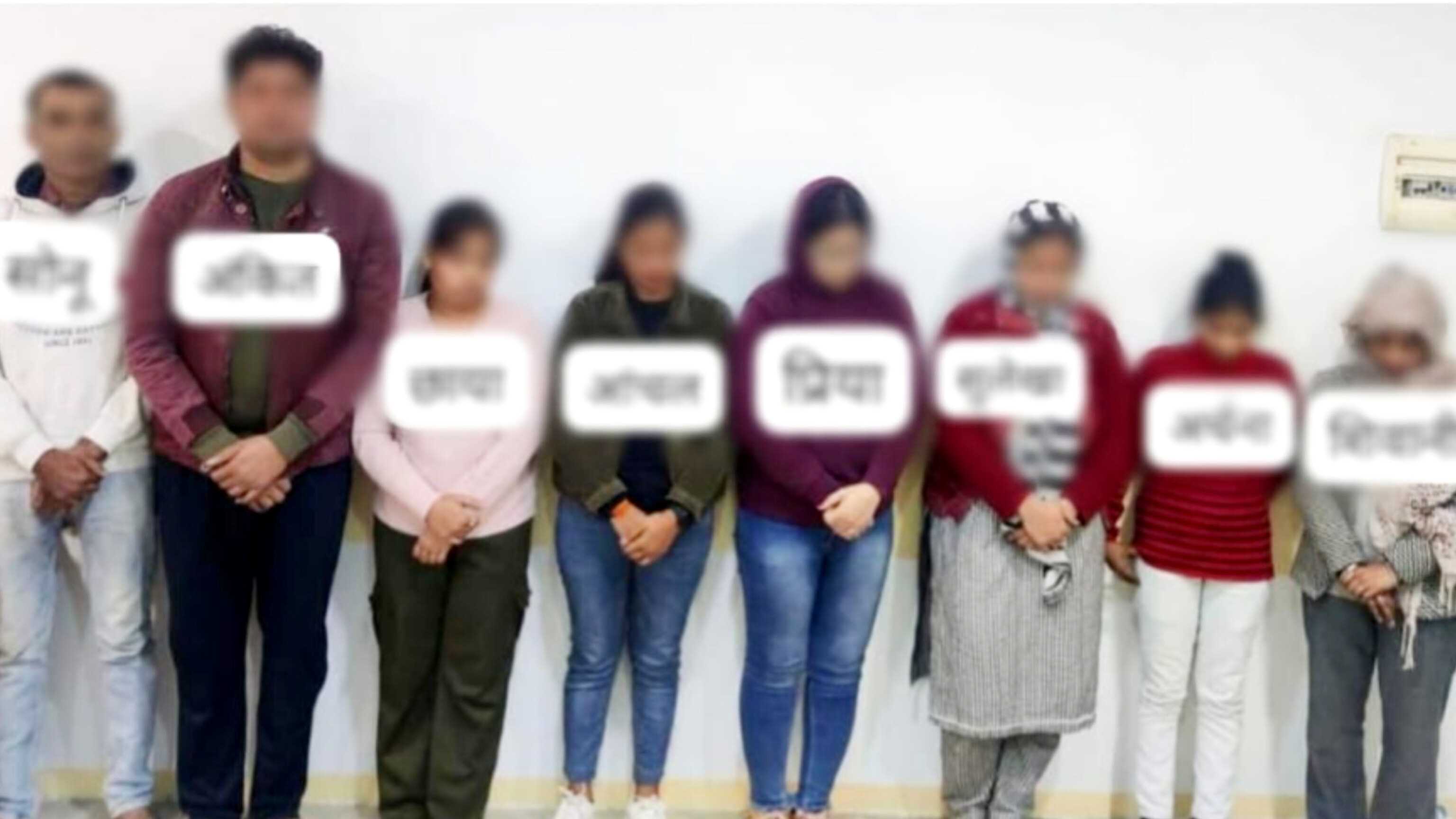 Noida News: सर गुड मॉर्निंग क्या आपको लोन चाहिए और फिर देते थे घटना को अंजाम, मास्टर माइंड सहित 8 गिरफ्तार