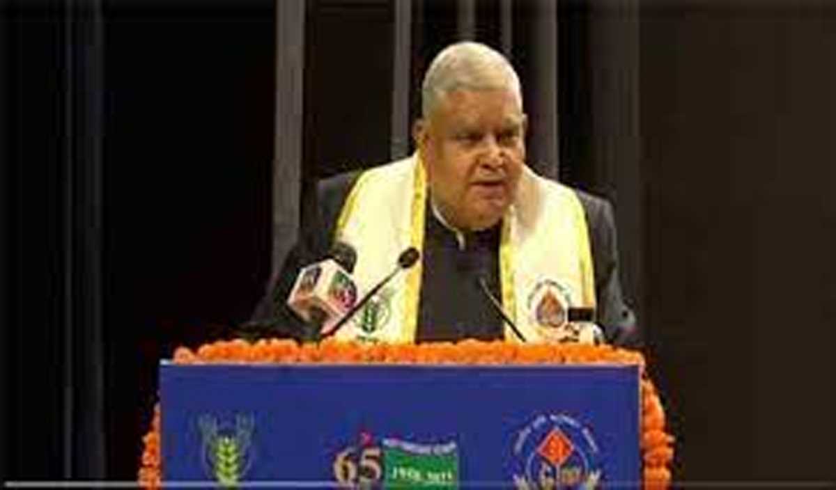 कृषि शिक्षा को उद्यमिता का केंद्र बनाने की आवश्यकता : धनखड़