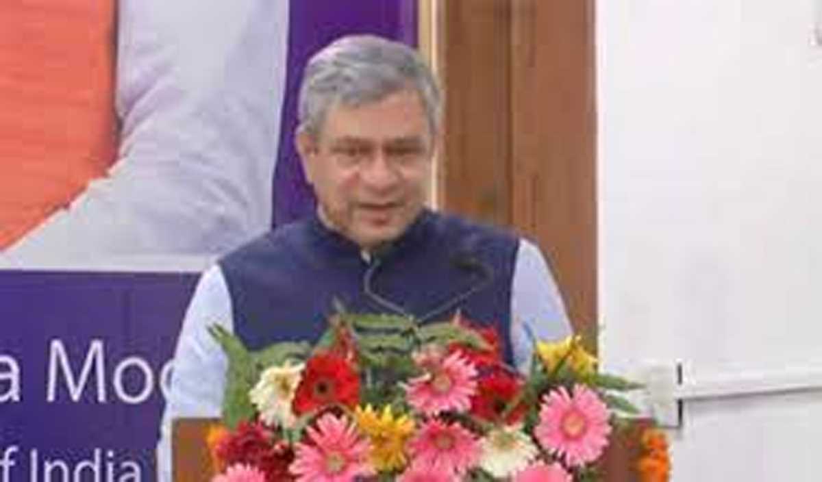 बीएसएनएल की 5जी सेवा दिसंबर तक मिलने लगेगी : वैष्णव