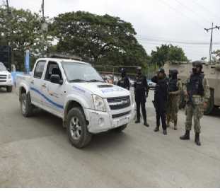 इक्वाडोर में जेल तोड़ने के बाद 200 कैदी गिरफ्तार