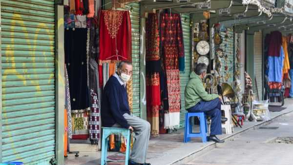 दिल्ली सरकार का बड़ा फैसला, वीकेंड कर्फ्यू, दुकानों पर लागू ऑड-ईवन सिस्टम हटेगा