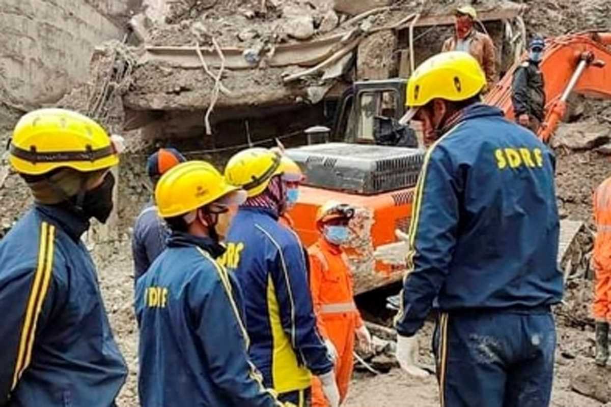 चारधाम यात्रा 2023 : मार्गो पर एसडीआरएफ जवानों की उपकरणों के साथ तैनाती