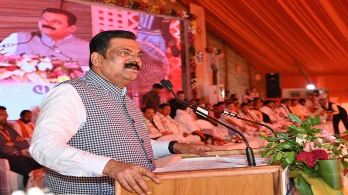 रायपुर में महापंचायत में केंद्रीय राज्य मंत्री पाटिल बोले- सरपंच गांव के विकास की चाबी