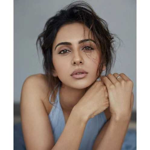 रकुल प्रीत सिंह की कोरोना रिपोर्ट आई निगेटिव, लिखी ये पोस्ट