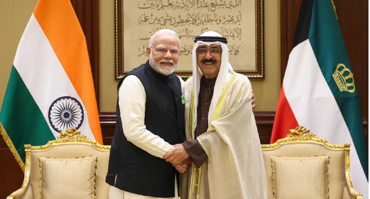 भारत और कुवैत के बीच रक्षा, खेल समेत कई मुद्दों पर अहम समझौते भारत और कुवैत के बीच रक्षा, खेल समेत कई मुद्दों पर अहम समझौते