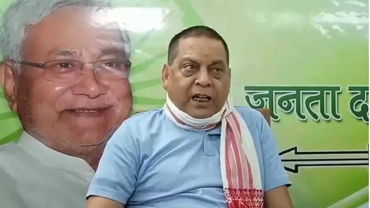 युवाओं का जब मूड बदलता है तो सरकार तिलमिला उठती है: नीरज कुमार