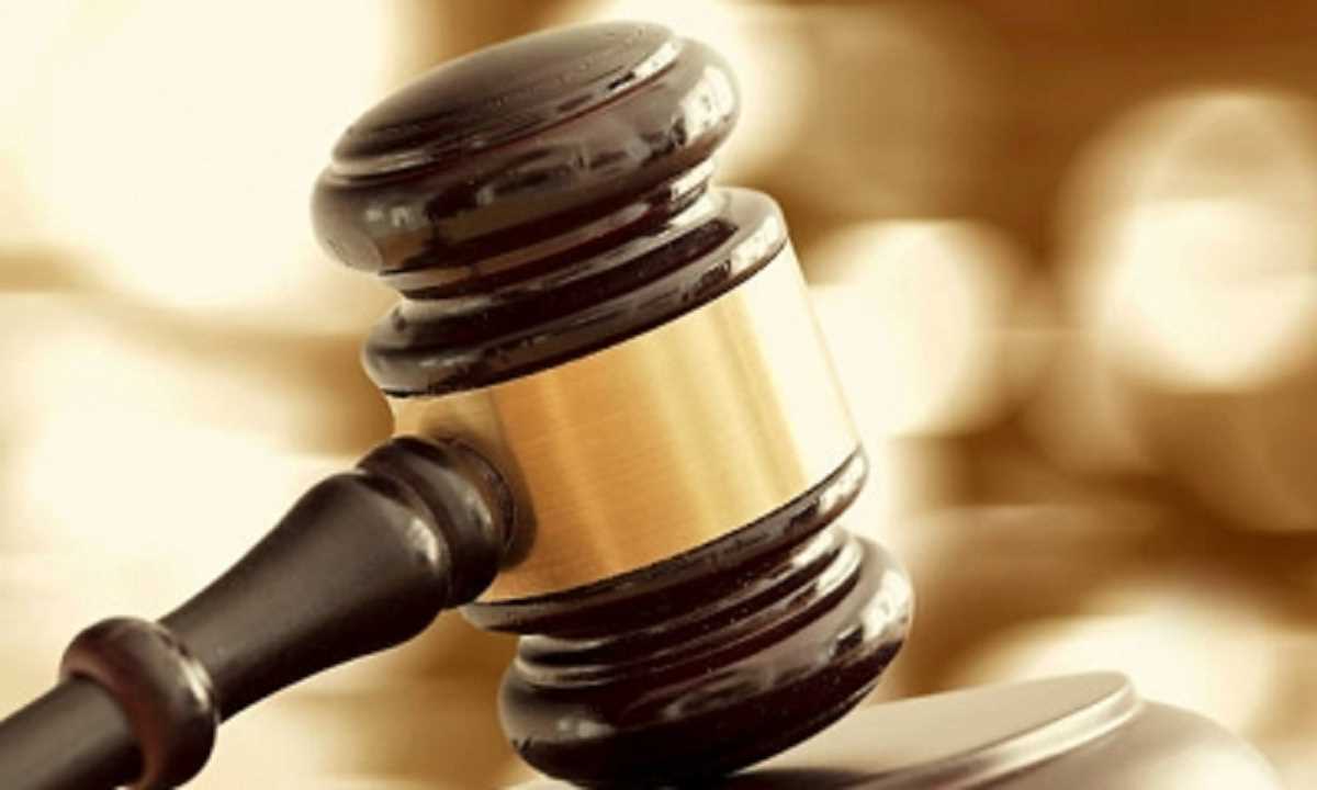 क्यूआर कोड का इस्तेमाल कर रिश्वत लेने के आरोप में कोर्ट बंडल लिफ्टर निलंबित क्यूआर कोड का इस्तेमाल कर रिश्वत लेने के आरोप में कोर्ट बंडल लिफ्टर निलंबित