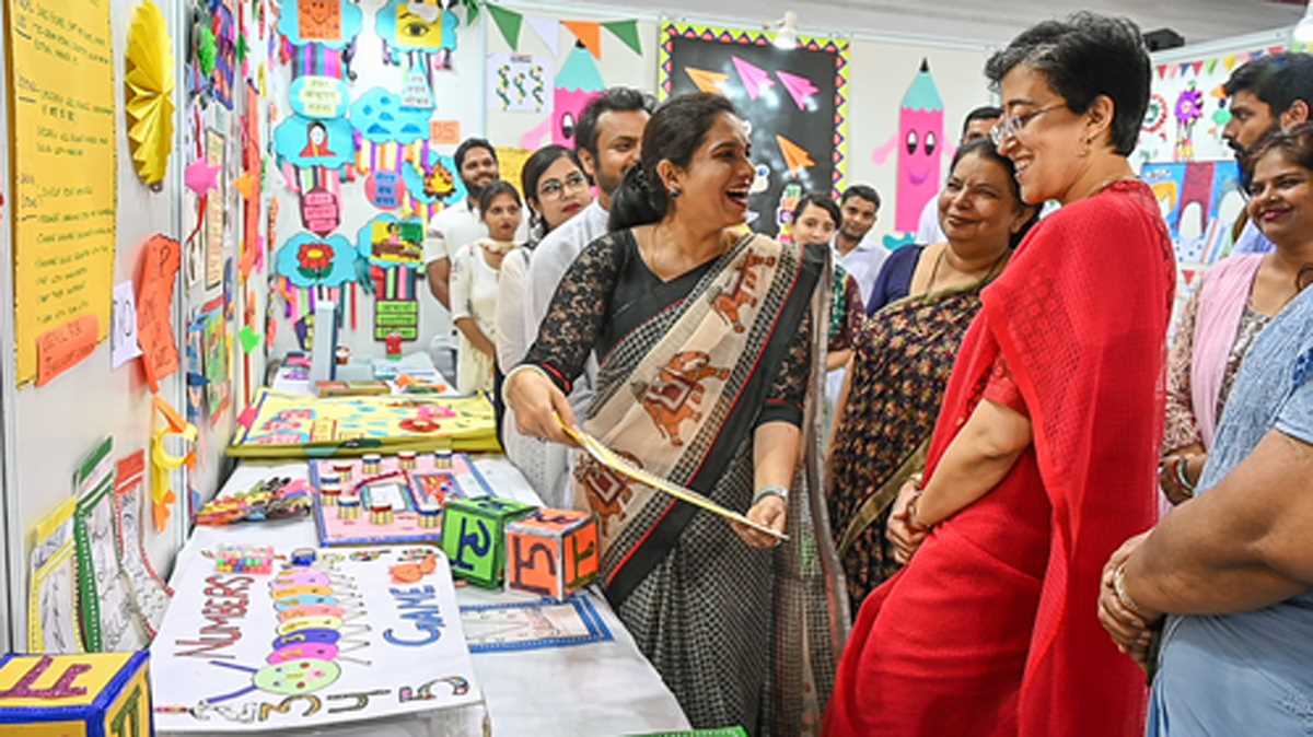 दिल्ली में स्टेट लेवल टीचिंग लर्निंग मटेरियल एक्ज़ीबिशन