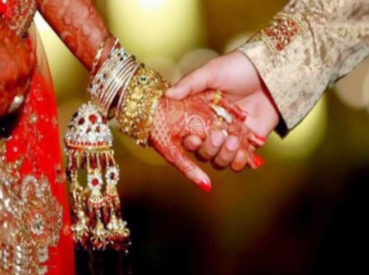 दूल्हे ने किया दुल्हन को किस, तो दुल्हन ने किया शादी से इनकार