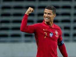 युवेंटस छोड़ मेनचेस्टर यूनाइटेड पहुंचे रोनाल्डो