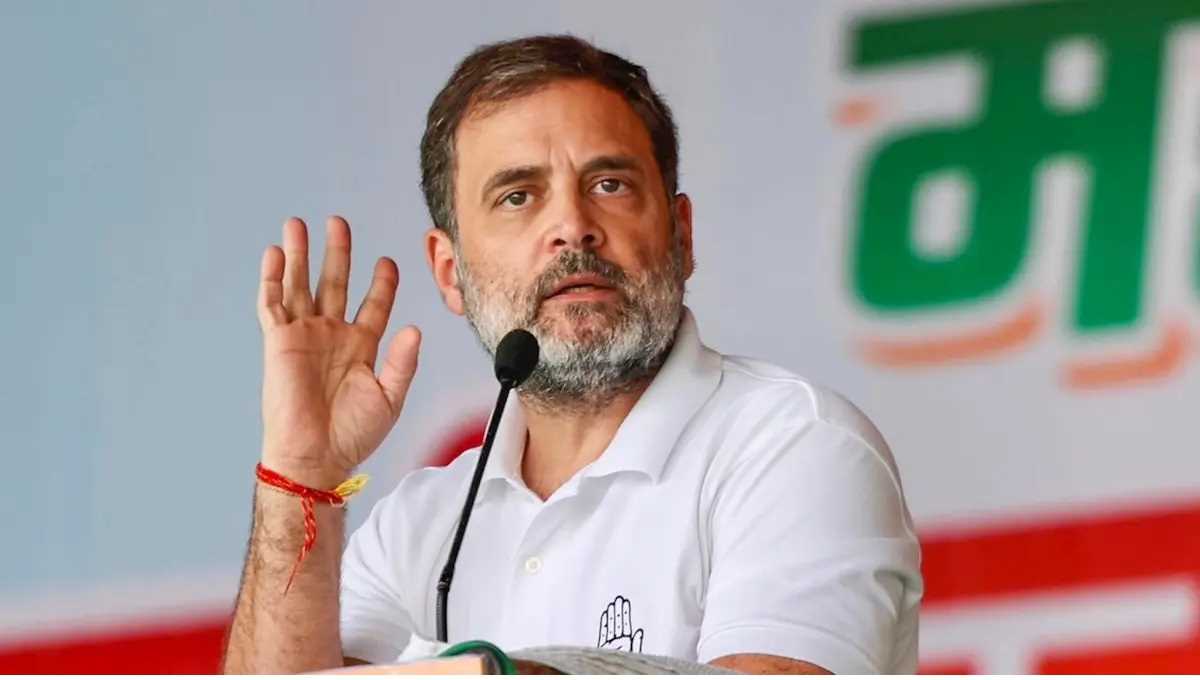 राहुल के भाषण पर रोक, फिर हटाई शर्त