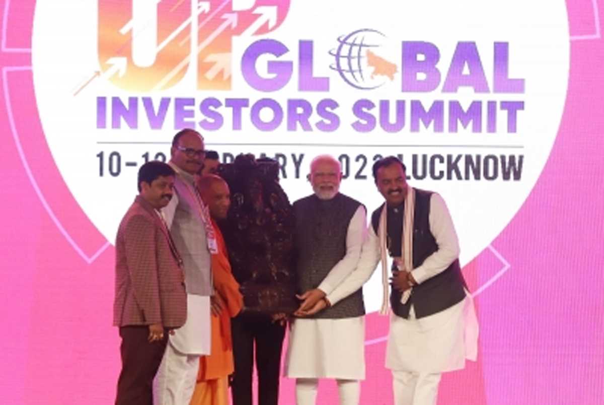 दुनिया के बड़े से बड़े देशों से अधिक सामर्थ्य अकेले यूपी में : मोदी