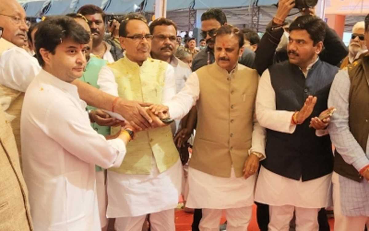 जितने एयरपोर्ट कांग्रेस ने 70 साल में बनाए उतने मोदी सरकार ने 9 साल में बना दिए : सिंधिया