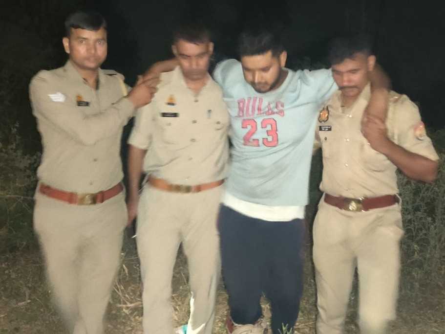 हत्या के आरोपी ने की पुलिस की हिरासत से भागने की कोशिश, मुठभेड़ के बाद फिर गिरफ्तार