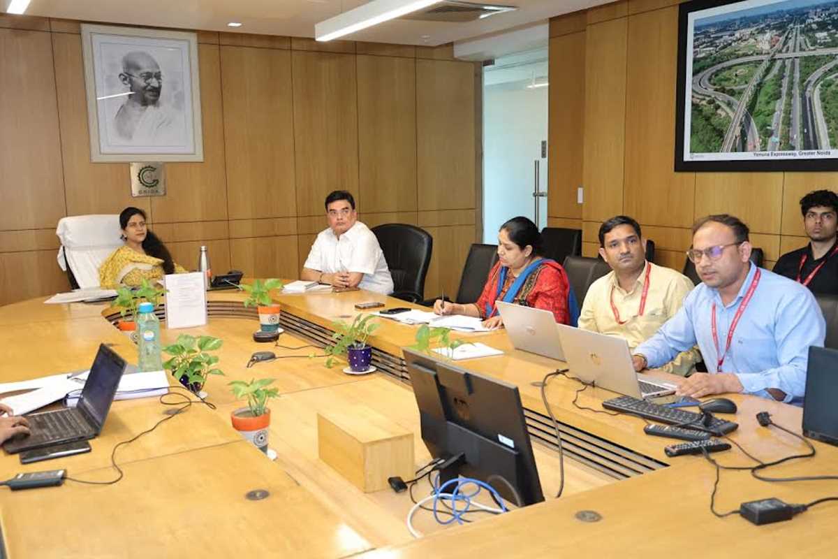 रजिस्ट्री के बिना फ्लैट खरीदारों को कब्जा देने वाले बिल्डरों पर प्राधिकरण करेगा कार्रवाई