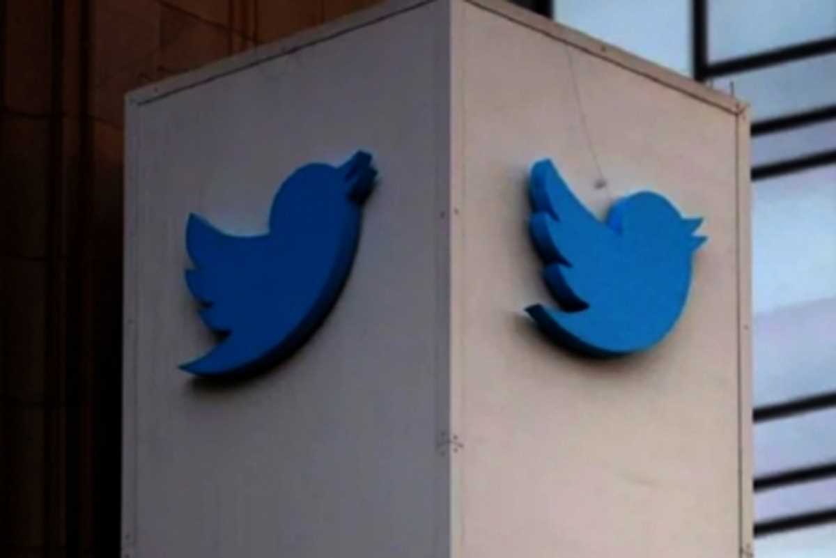 ट्विटर अपने नियमों का उल्लंघन करने वाले ट्वीट्स पर लेबल दिखाना शुरू करेगा