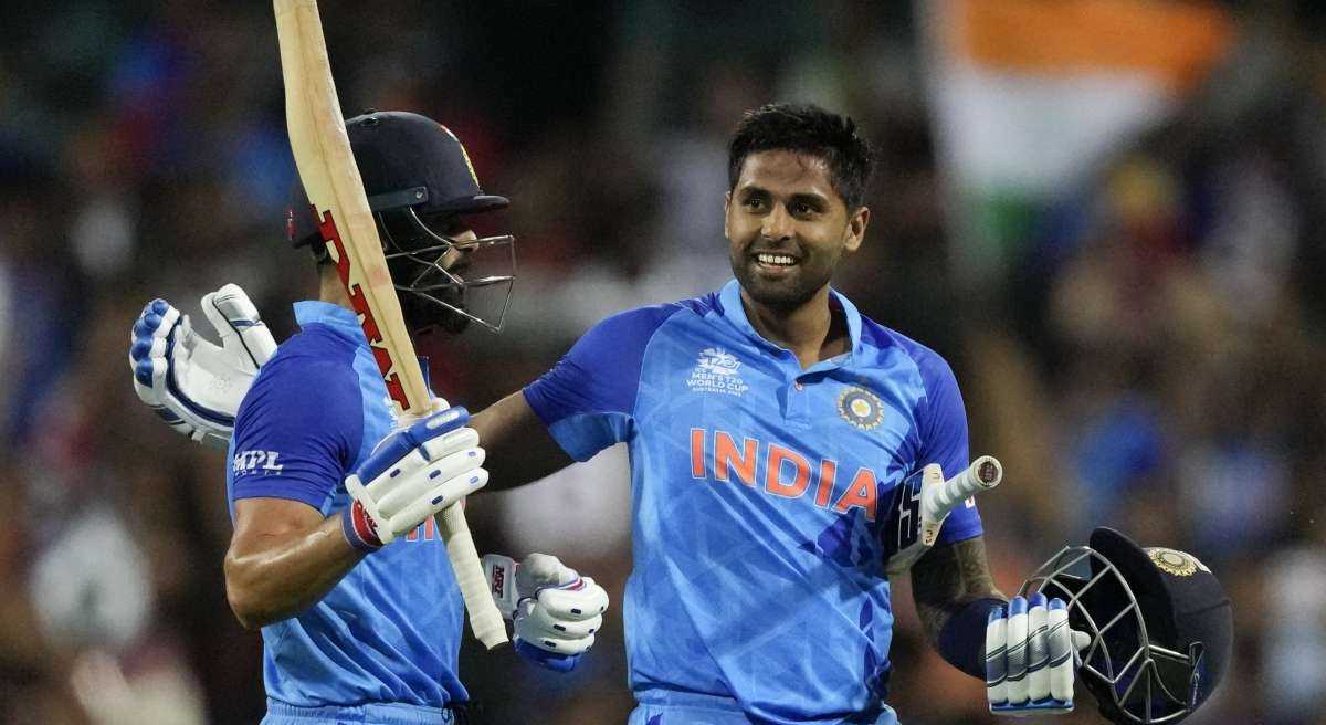 टी20 विश्व कप: निडर होकर खेलने से सूर्यकुमार टी20 रैंकिंग में पहुंचे शीर्ष पर