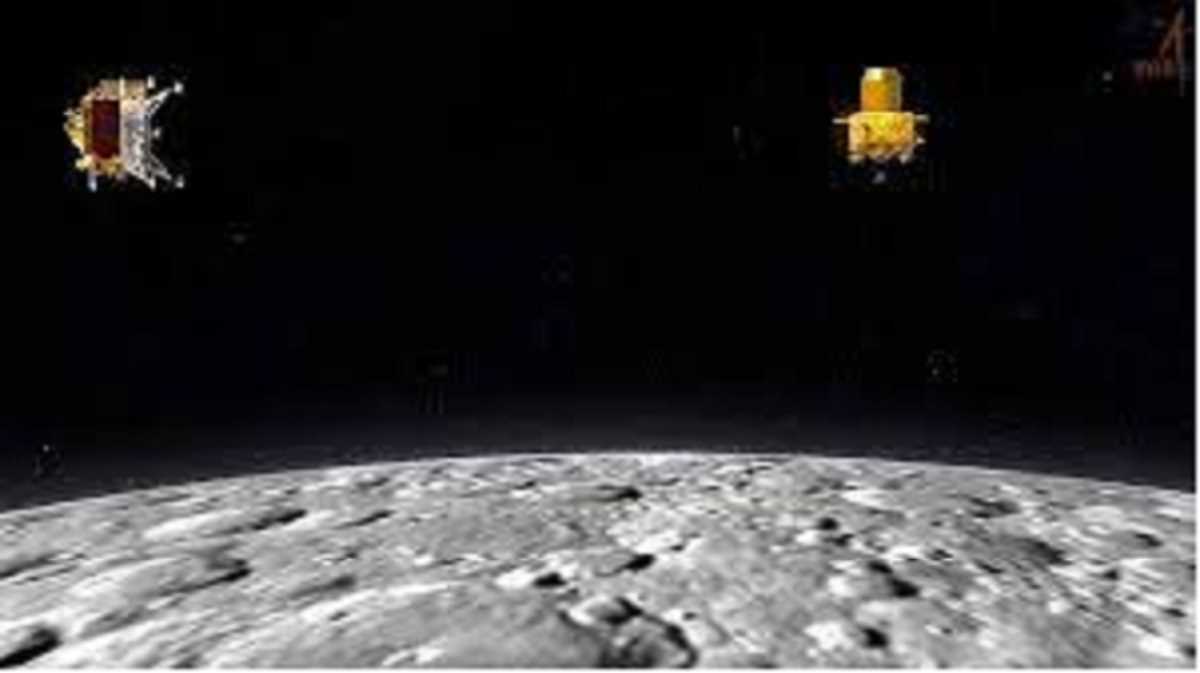 चंद्रयान से अलग हुआ लैंडर चंद्रयान से अलग हुआ लैंडर