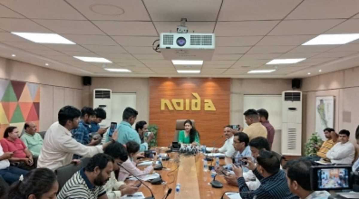 नोएडा: अब पानी के बिल का भुगतान मोबाइल एप से, 84 हजार लोगों को होगा फायदा नोएडा: अब पानी के बिल का भुगतान मोबाइल एप से, 84 हजार लोगों को होगा फायदा