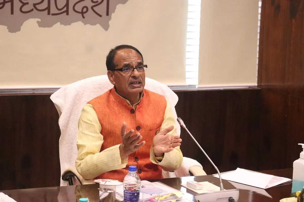 गड़बड़ होने पर दोषियों को तत्काल किया जाएगा दंडित : शिवराज
