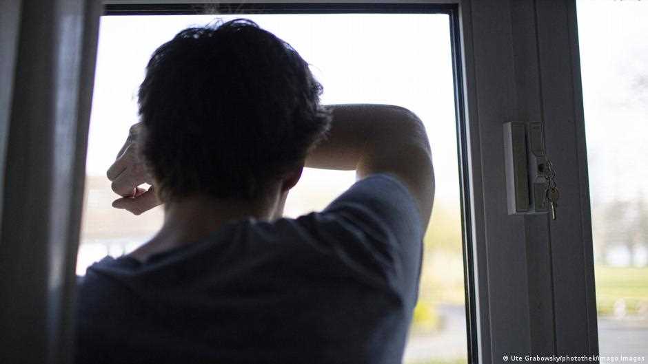 कागज पर लिख कर फाड़ने से खत्म होगा गुस्सा