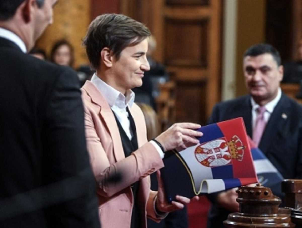 नई सर्बियाई सरकार ने ली शपथ