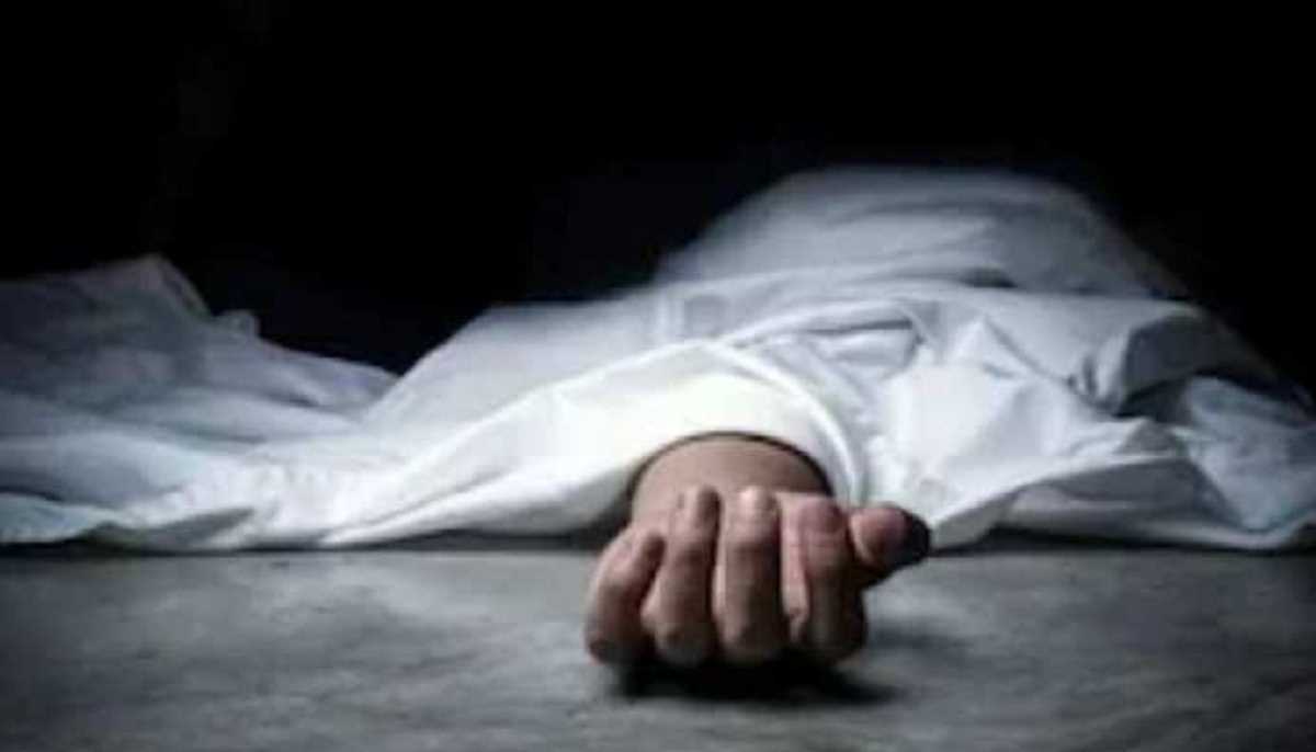 रिटायर्ड दरोगा के बेटे की पार्किंग विवाद में ईंट से पीट-पीट कर हत्या