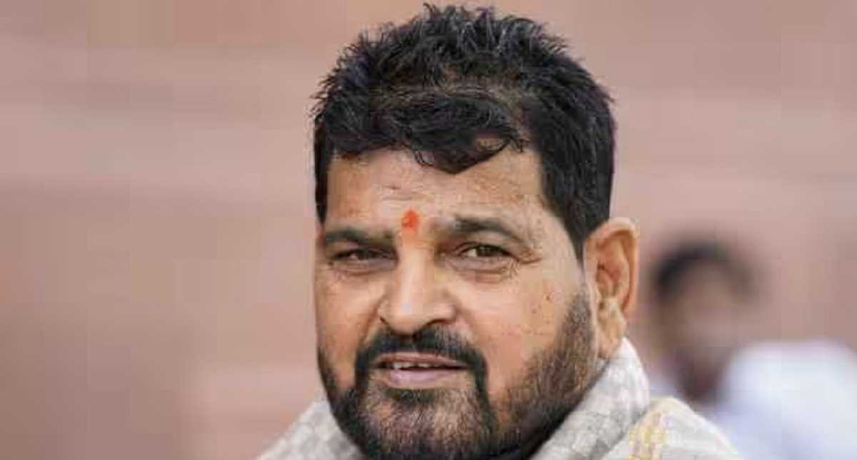 पहलवानों के सवालों पर क्यों चुप है मोदी ?