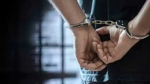 इंदौर में पुलिसकर्मी से मारपीट करने के मामले में दो गिरफ्तार