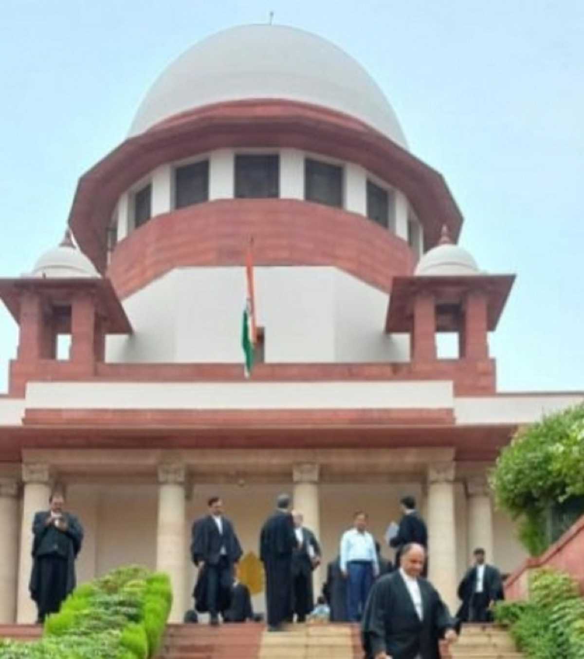 Anti-Conversion law: धर्मांतरण के सभी मामले अवैध नहीं, मध्य प्रदेश सरकार की याचिका सुनेगी सुप्रीम कोर्ट