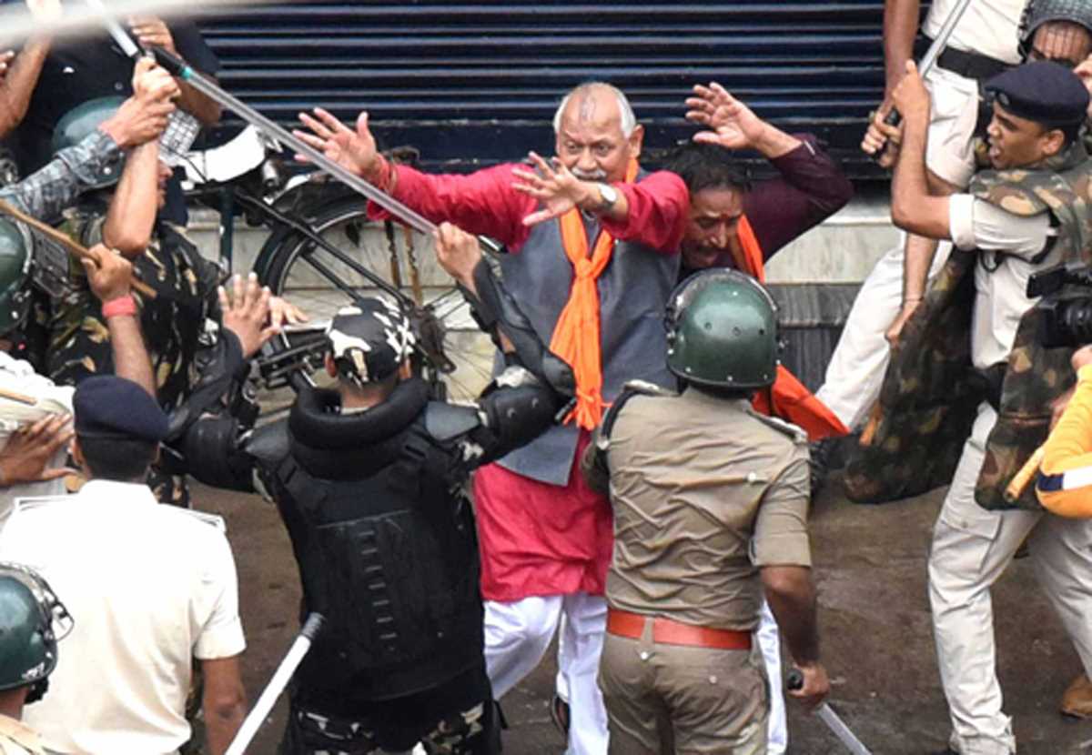 बाबूलाल, अर्जुन मुंडा और रघुवर ने बिहार की घटना को बताया लोकतंत्र का काला चैप्टर, कहा- नीतीश चला रहे जंगलराज