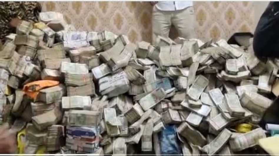 झारखंड में नोटों के पहाड़ की शक्ल में सामने आए भ्रष्टाचार ने इंडी ब्लॉक की मुश्किलें बढ़ाई