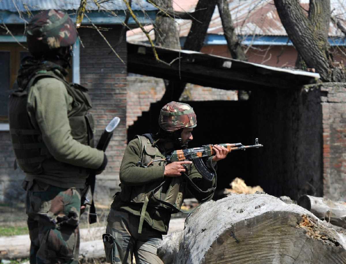 स्वार्म ड्रोन, कार्बाइन से ऐसे बढ़ने वाली है सेना की ताकत