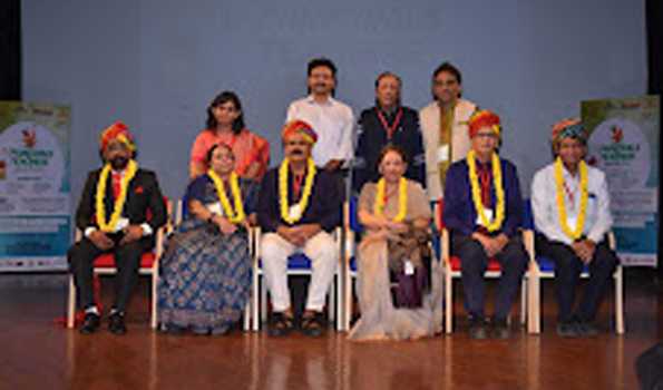 राजस्थान, जम्मू-कश्मीर एवं दिल्ली के सौ से अधिक शिक्षक सम्मानित राजस्थान, जम्मू-कश्मीर एवं दिल्ली के सौ से अधिक शिक्षक सम्मानित