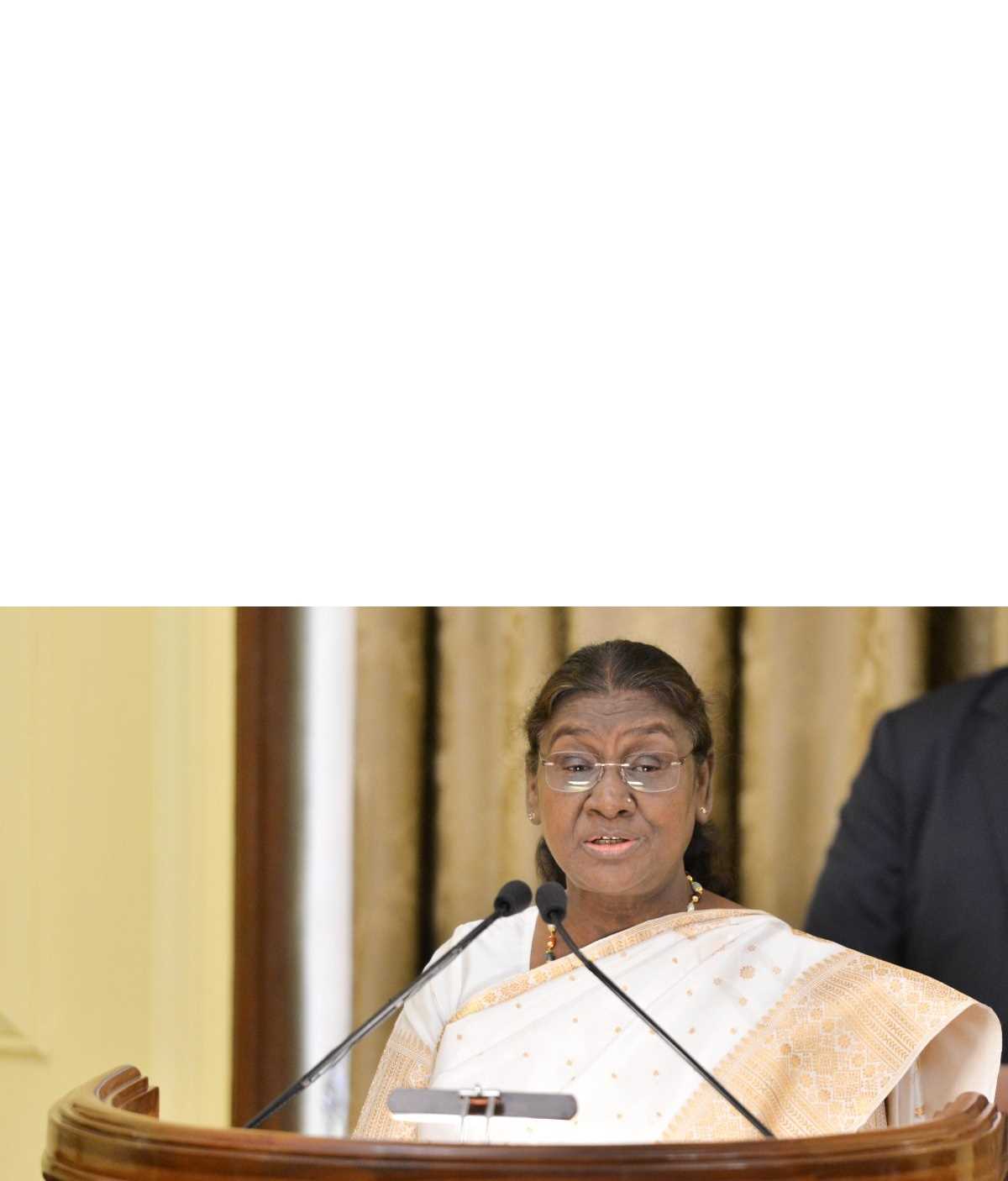 राष्ट्रपति द्रौपदी मुर्मू का महाराष्ट्र दौरा, बुधवार को करेंगी उदगीर बुद्ध विहार का उद्घाटन राष्ट्रपति द्रौपदी मुर्मू का महाराष्ट्र दौरा, बुधवार को करेंगी उदगीर बुद्ध विहार का उद्घाटन