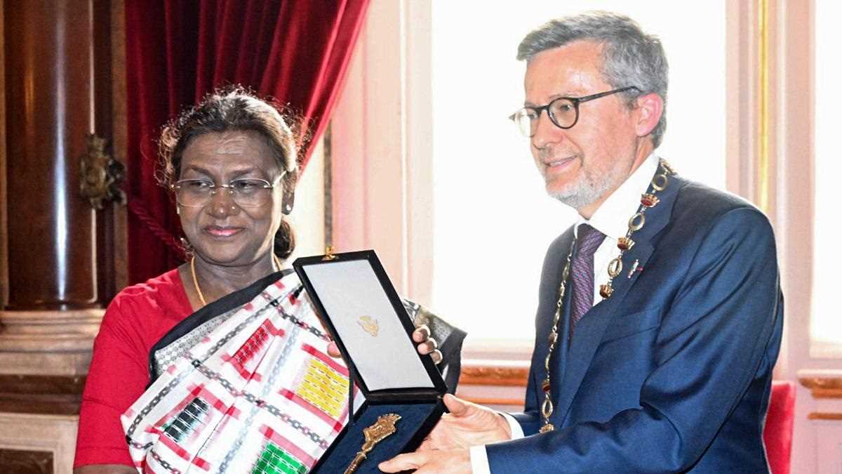 राष्ट्रपति द्रौपदी मुर्मू को लिस्बन का ‘सिटी की ऑफ ऑनर’ सम्मान