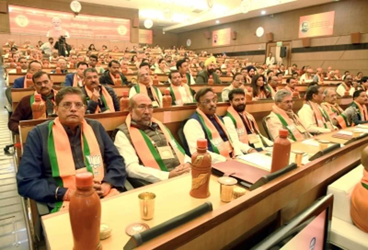 भाजपा ने राजनीतिक प्रस्ताव में विपक्ष पर पीएम मोदी के खिलाफ नकारात्मक प्रचार करने का लगाया आरोप