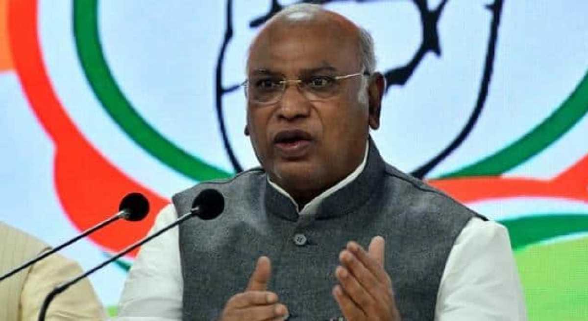 Congress president nomination: नेताओं और कार्यकर्ताओं का शुक्रिया, नामांकन के बाद बोले खड़गे