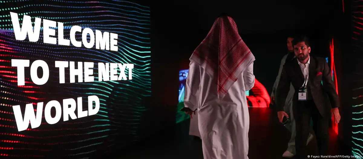 अरबों खर्च कर गेमिंग उद्योग का केंद्र बनना चाहता है सऊदी अरबों खर्च कर गेमिंग उद्योग का केंद्र बनना चाहता है सऊदी