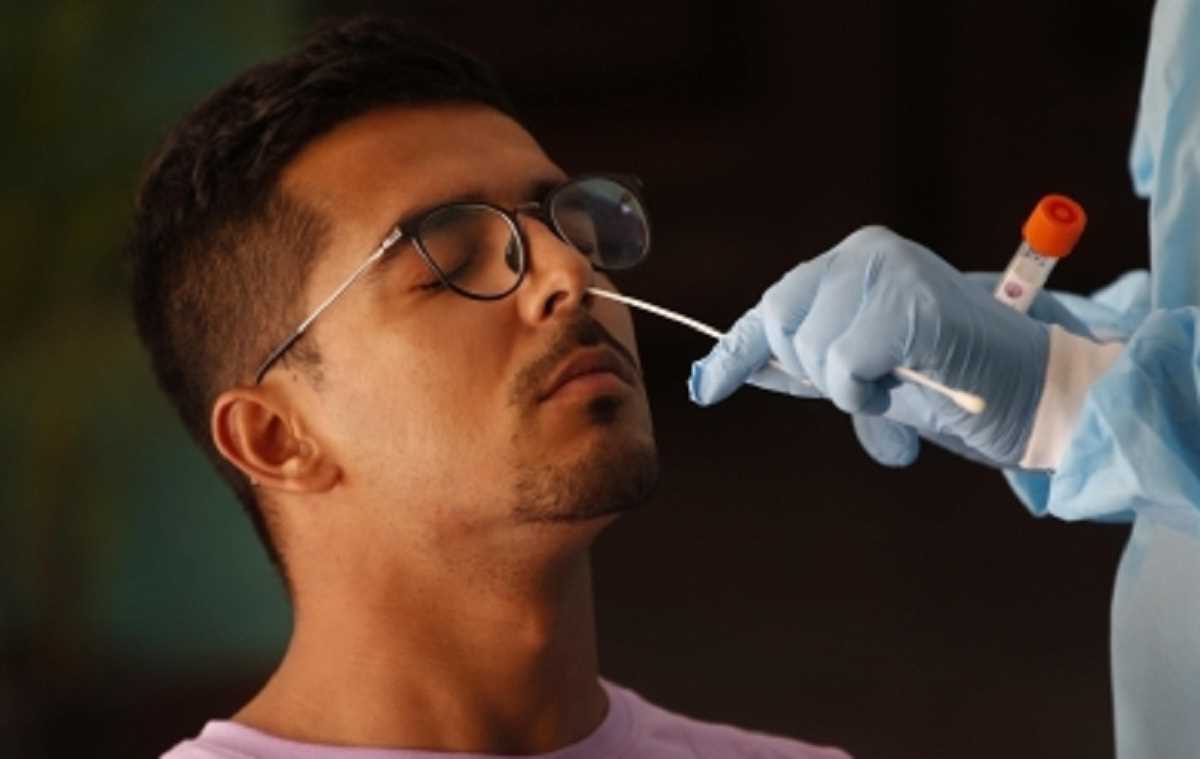 भारत में कोरोना के 5,221 नए मामले दर्ज, मरने वालों की कुल 5,28,165 संख्या हुई भारत में कोरोना के 5,221 नए मामले दर्ज, मरने वालों की कुल 5,28,165 संख्या हुई