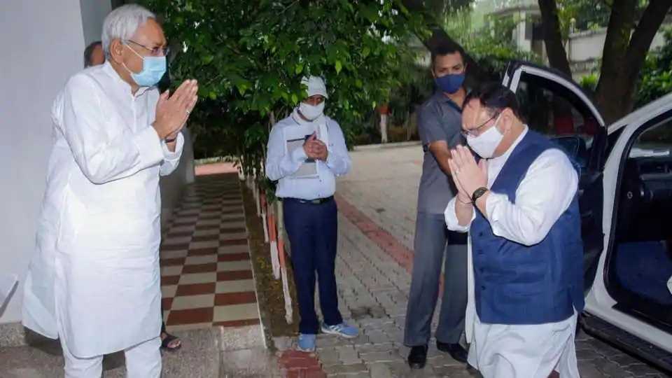 बिहार विधानसभा चुनाव : बीजेपी के लिए जेडीयू को खत्म करेंगे नीतीश!