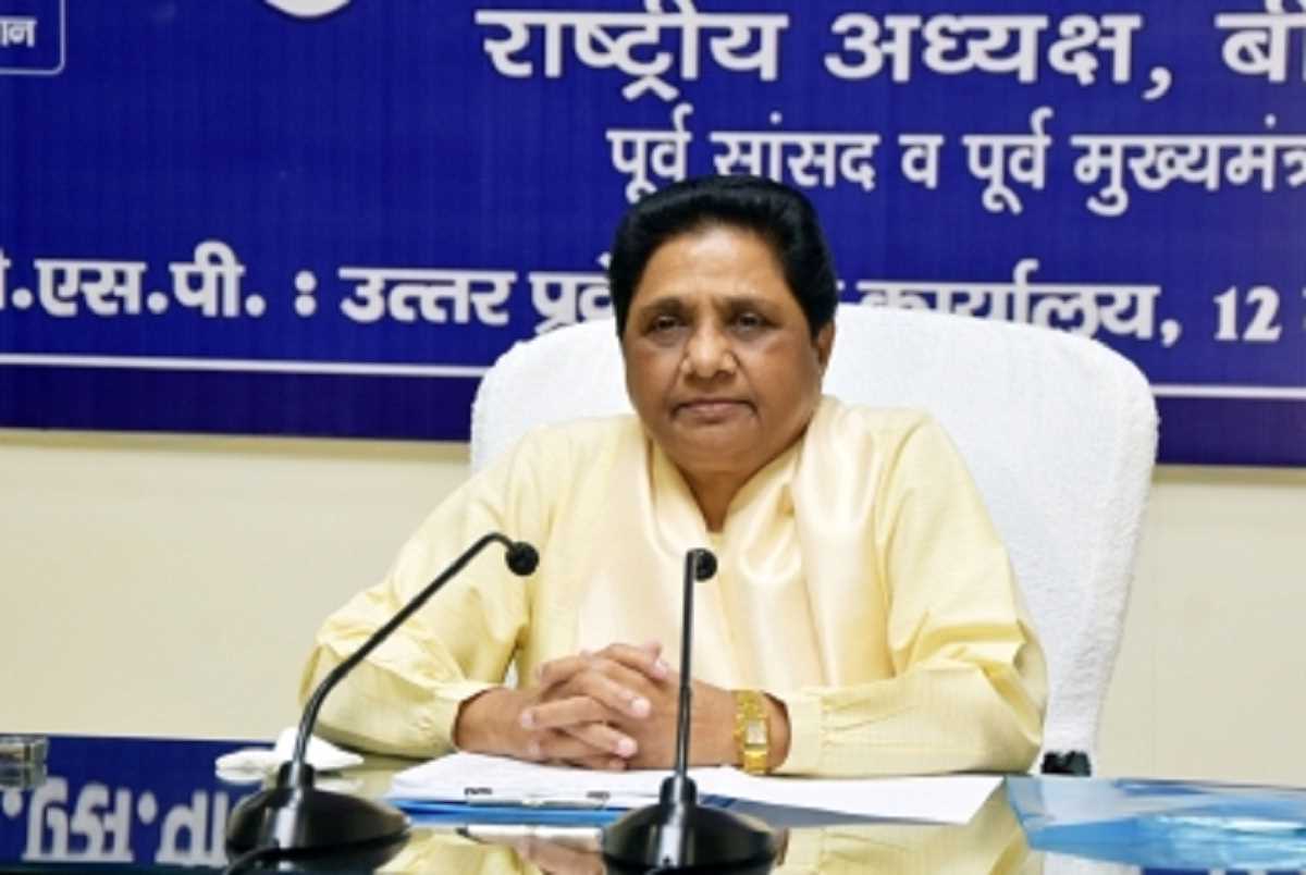 Nikay Chunav : मायावती कल बताएंगी पिछड़ों को साधने का मंत्र, निकाय चुनाव में अपनी रणनीति करेंगी स्पष्ट Nikay Chunav : मायावती कल बताएंगी पिछड़ों को साधने का मंत्र, निकाय चुनाव में अपनी रणनीति करेंगी स्पष्ट