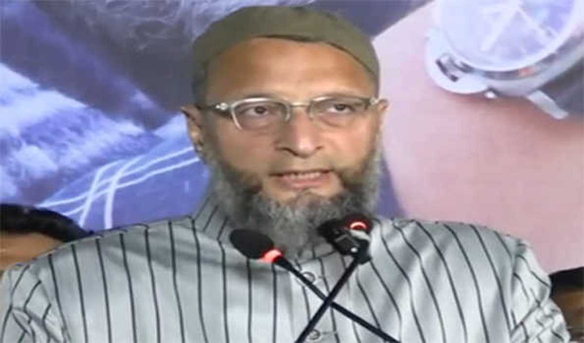 एक दिन हिजाब पहनने वाली लड़की बनेगी भारत की प्रधानमंत्री : ओवैसी